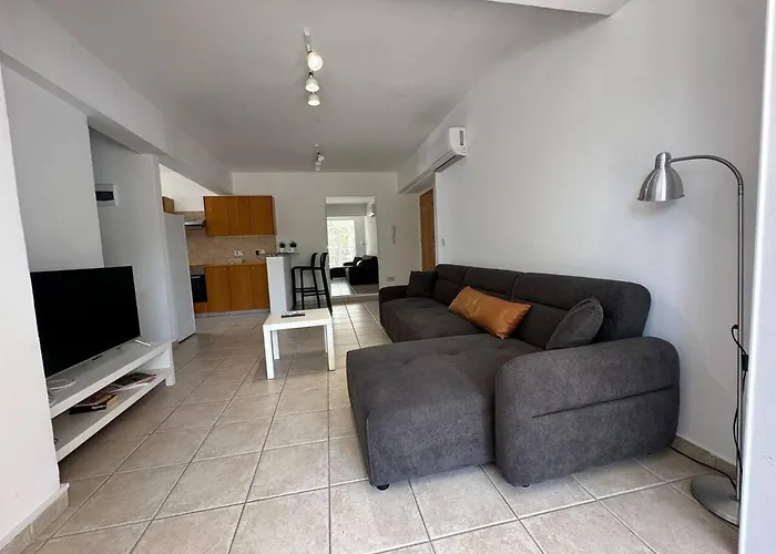 Spacious Center - 203 * 尼科西亚